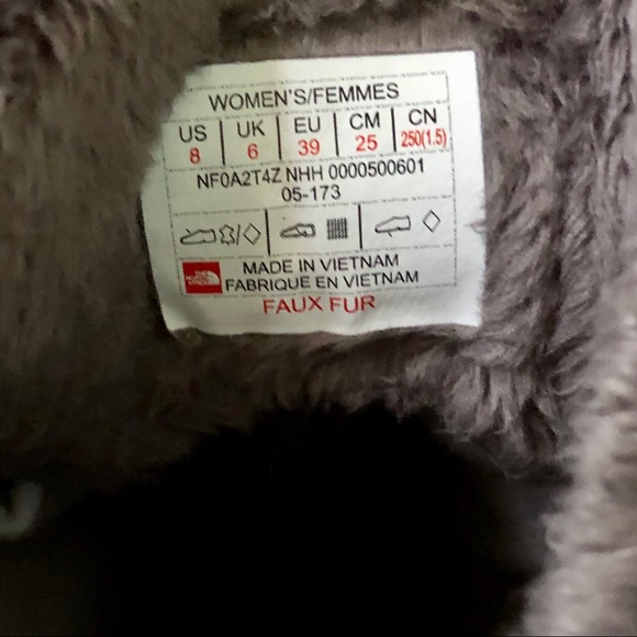 The North Face Shellista II Shorty Winter Boots - Picture 10 of 11